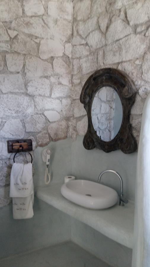 Milo Milo Suites Mandrakia Bagian luar foto